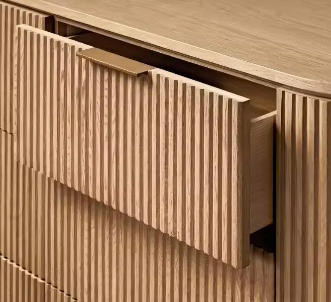 Armoire Bagnères en chêne blanc 9 tiroirs, vue 4 sur 4