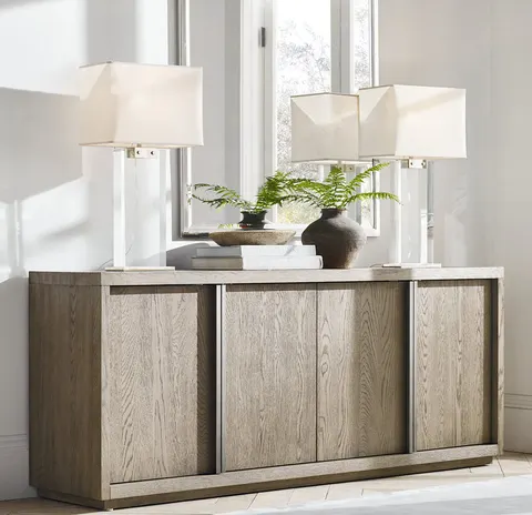 Armoire Bourg en placage de chêne — armoires