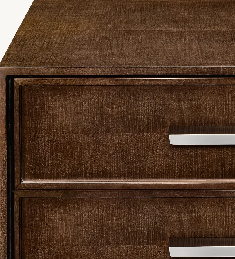Armoire Lucéram en bois massif, vue 4 sur 6