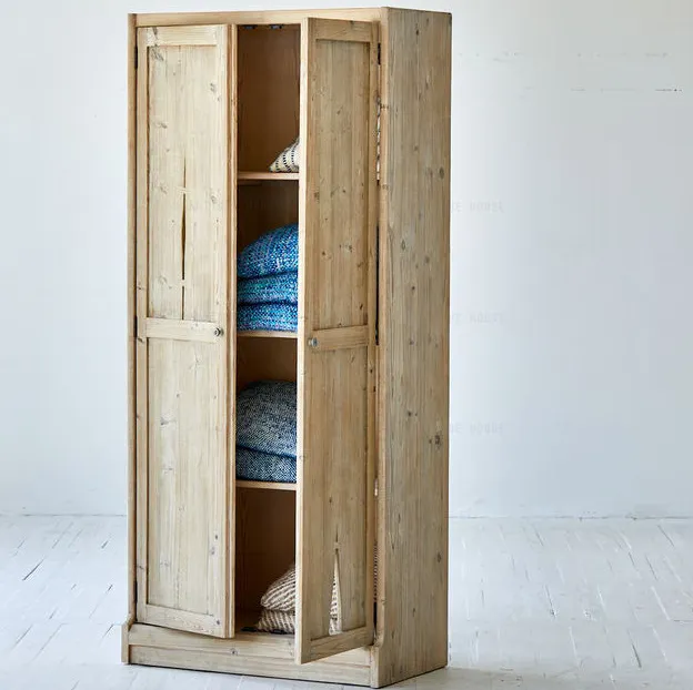Armoire Lussan en bois massif, vue 5 sur 6