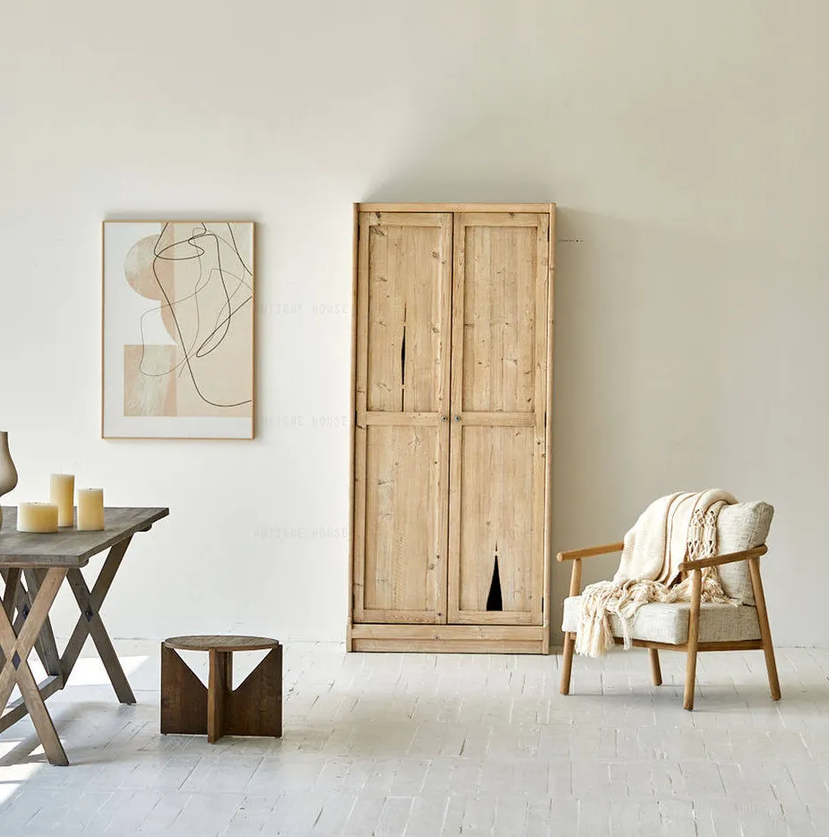 Armoire Lussan en bois massif, vue 6 sur 6