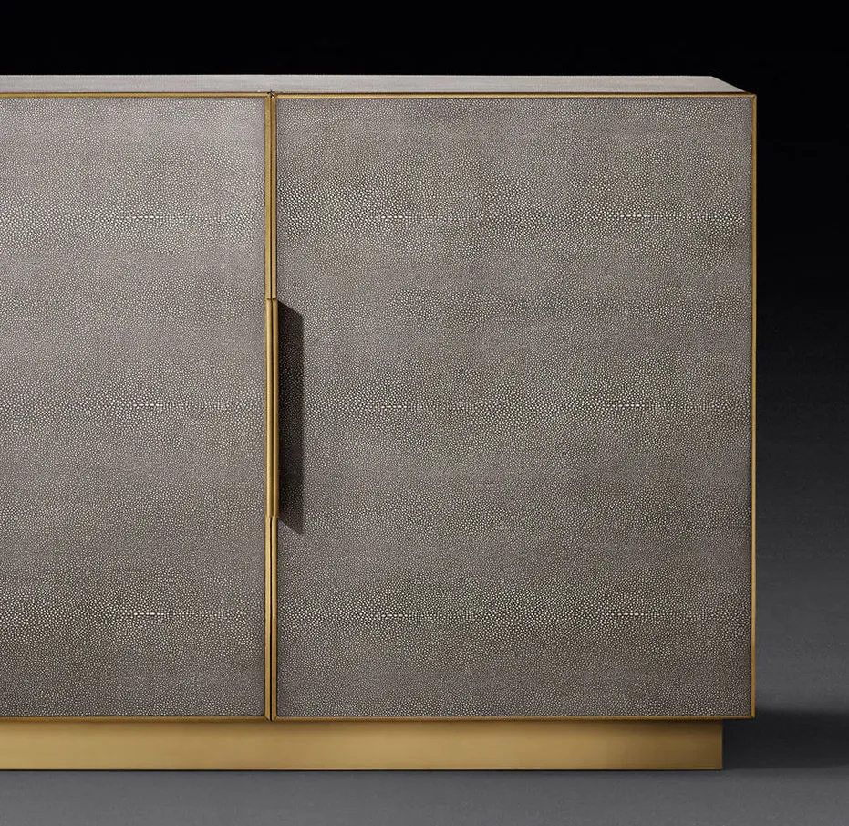 Armoire Nolay en laiton, vue 2 sur 6