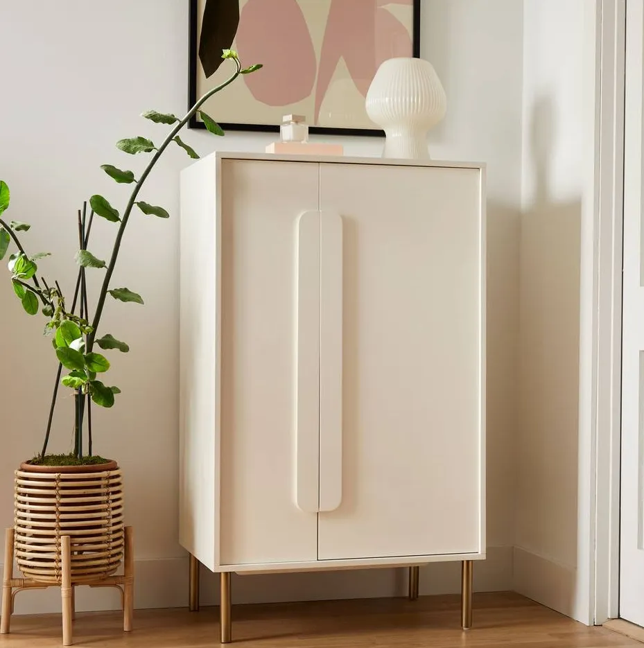 Armoire Noyers, vue 2 sur 6