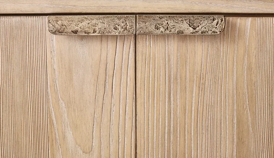 Armoire Sauve en placage de bois massif, vue 4 sur 6