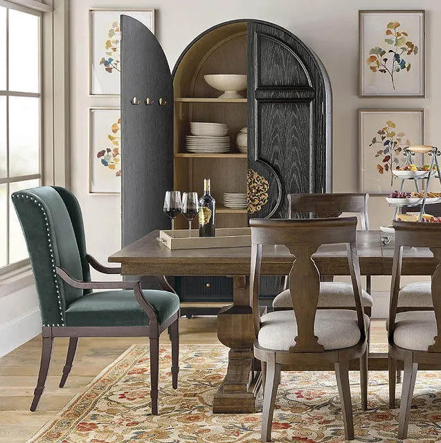 Armoire Sommières en placage de chêne — armoires