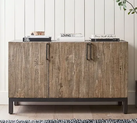 Armoire Tourtour en bois massif — armoires