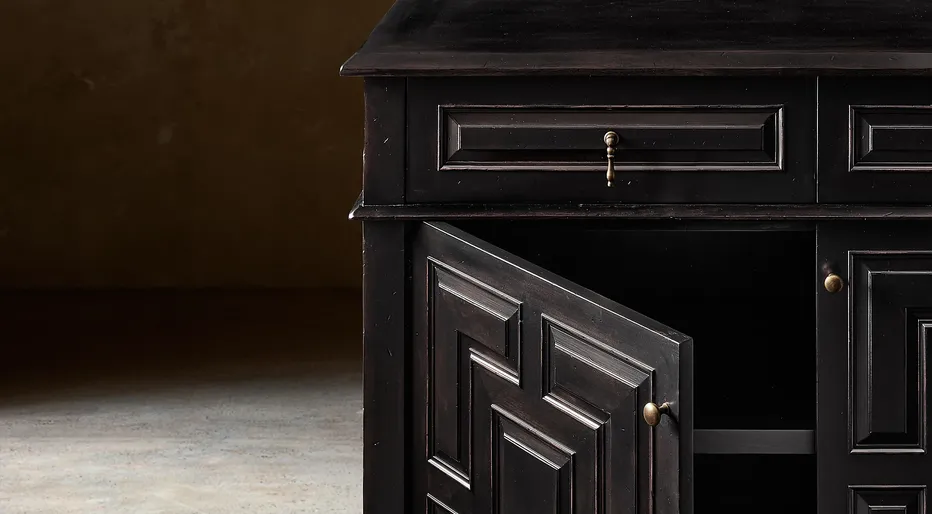 Buffet Arles en noyer noir, vue 2 sur 6