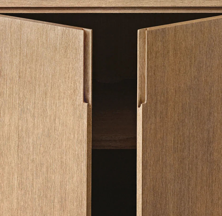 Buffet Nyons en bois massif 6 portes, vue 3 sur 4