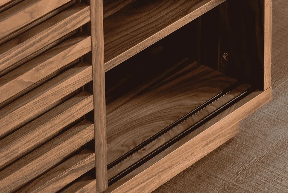 Buffet Saillans en bois massif, vue 2 sur 6