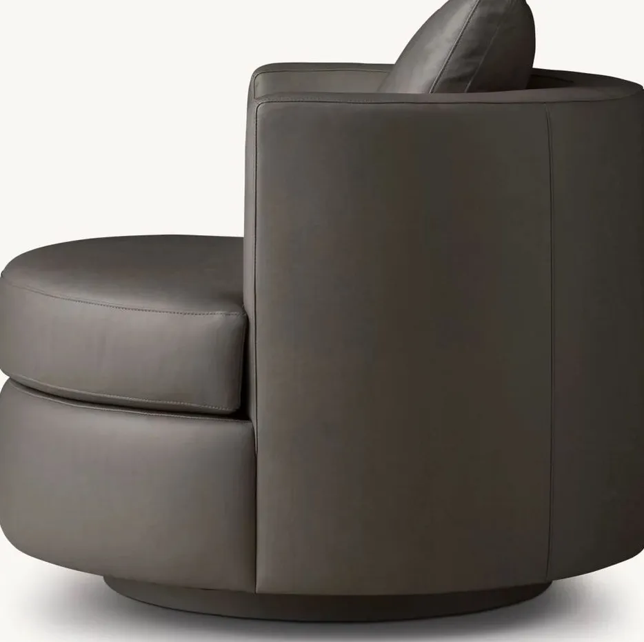 Chaise Bergerac en cuir, vue 2 sur 4