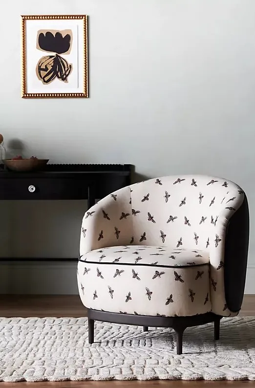 Chaise Cluny en lin, vue 3 sur 5