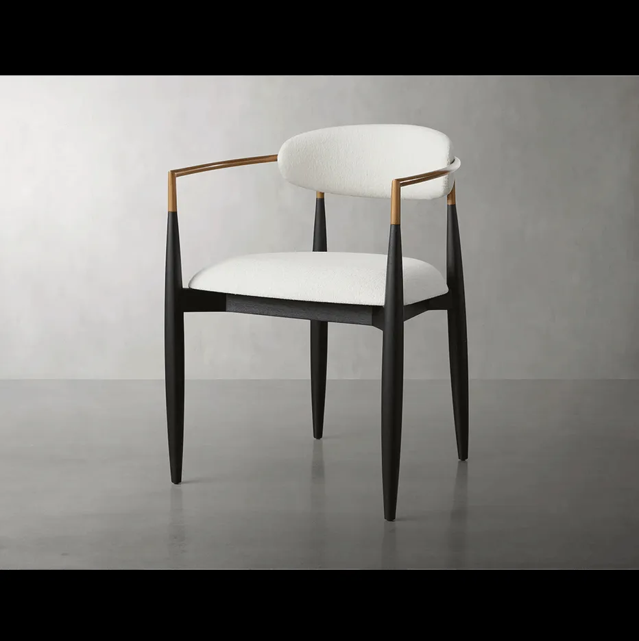 Chaise Laguiole en bois massif, vue 2 sur 4