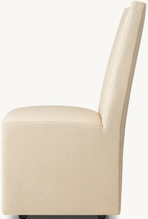 Chaise Orthez en bois massif, vue 3 sur 5