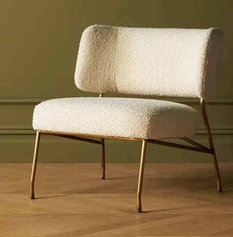 Chaise Sixt — chaises