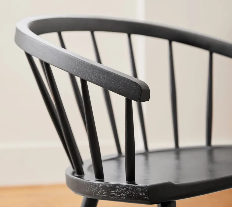Chaise Varengeville en bois massif noir, vue 4 sur 6