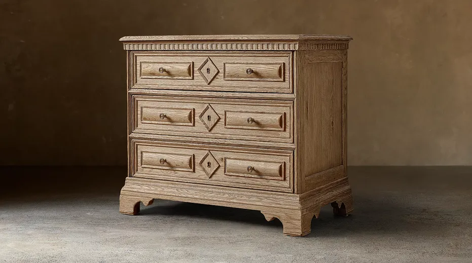 Commode Lacoste en chêne 3 tiroirs, vue 3 sur 4