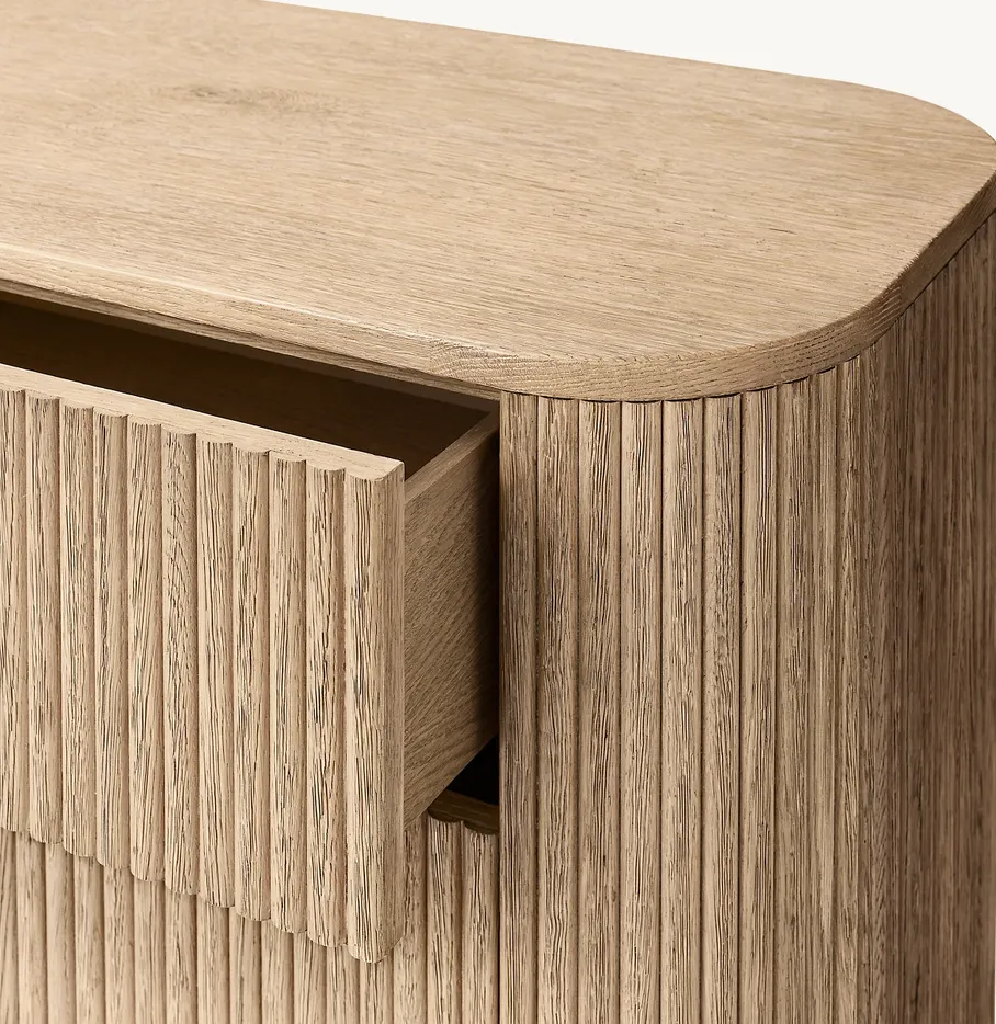 Commode Manosque en chêne 9 tiroirs, vue 2 sur 4