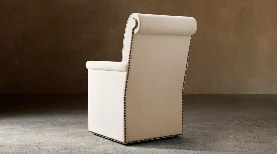 Fauteuil Bonnieux en tissu et bois massif, vue 2 sur 6