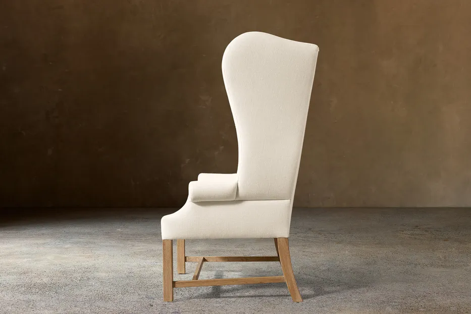 Fauteuil Fayence en lin et chêne, vue 3 sur 4