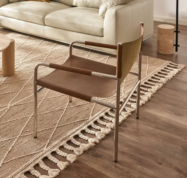 Fauteuil Morez en cuir, vue 2 sur 5
