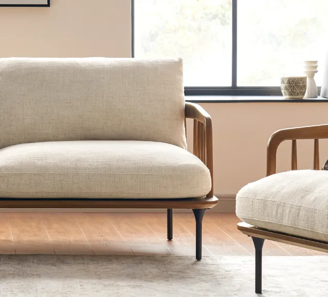 Fauteuil Nozeroy en tissu et bois massif, vue 3 sur 5