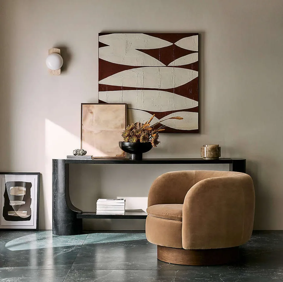 Fauteuil pivotant Avallon en velours et noyer, vue 3 sur 6