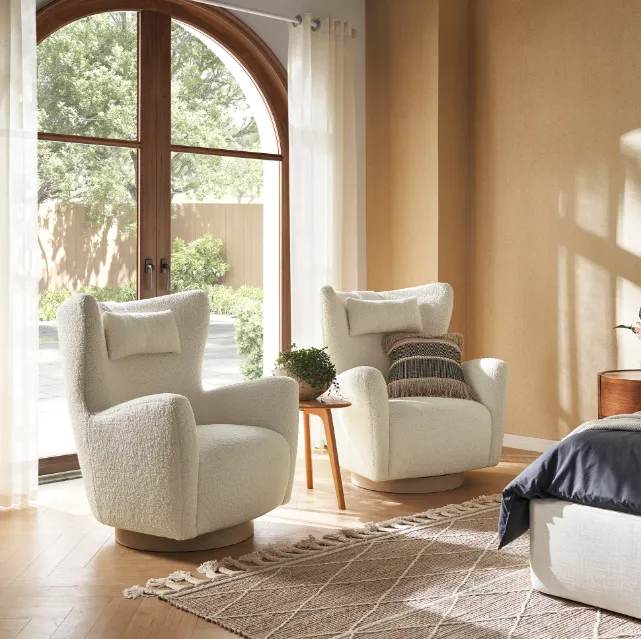 Fauteuil pivotant Belley en tissu et bois massif, collection fauteuils ELWOOD HOME
