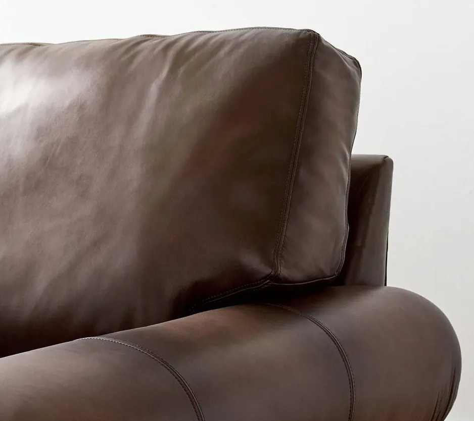 Fauteuil Seix en cuir et noyer brun, vue 2 sur 4