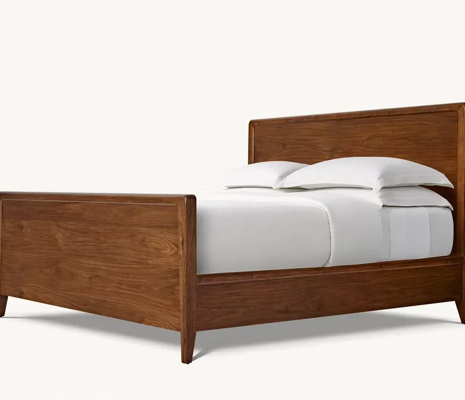 Lit Ainhoa en bois massif king size, vue 3 sur 4