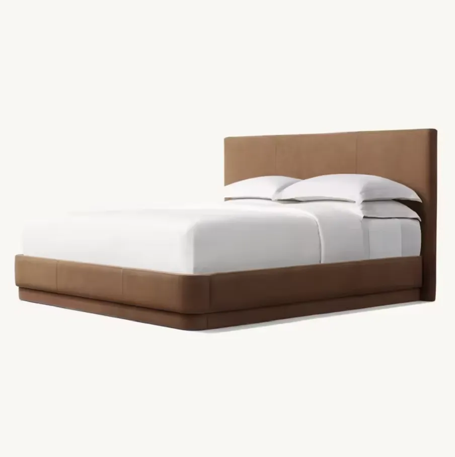 Lit Auzat en chêne king size, vue 4 sur 6