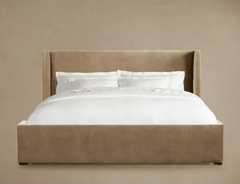 Lit Capdenac en chêne king size, collection lits ELWOOD HOME