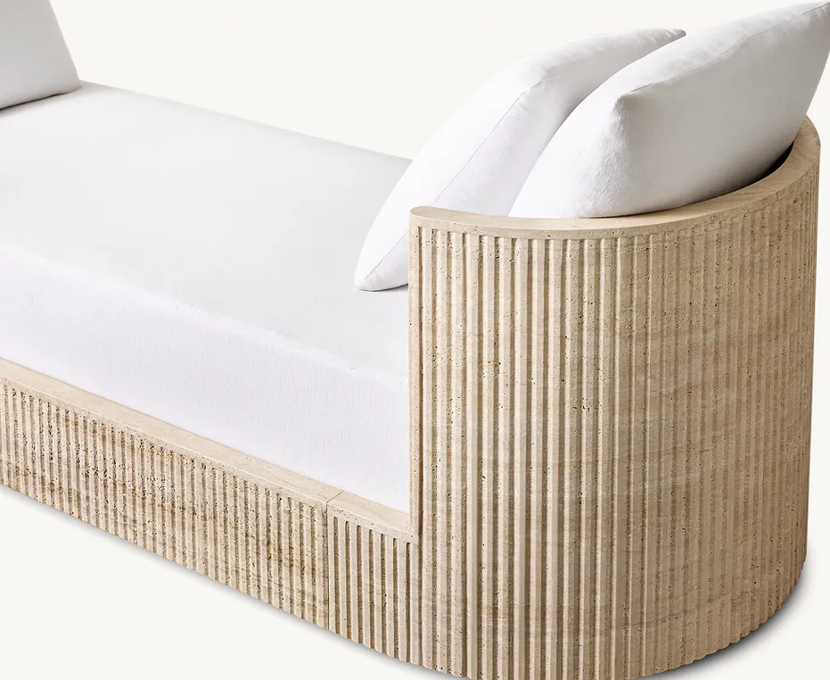 Lit de repos Largentière en tissu et travertin, vue 5 sur 5