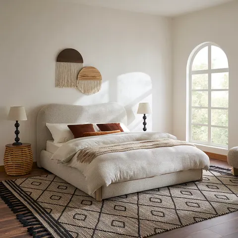 Lit Forcalquier en tissu queen size — lits