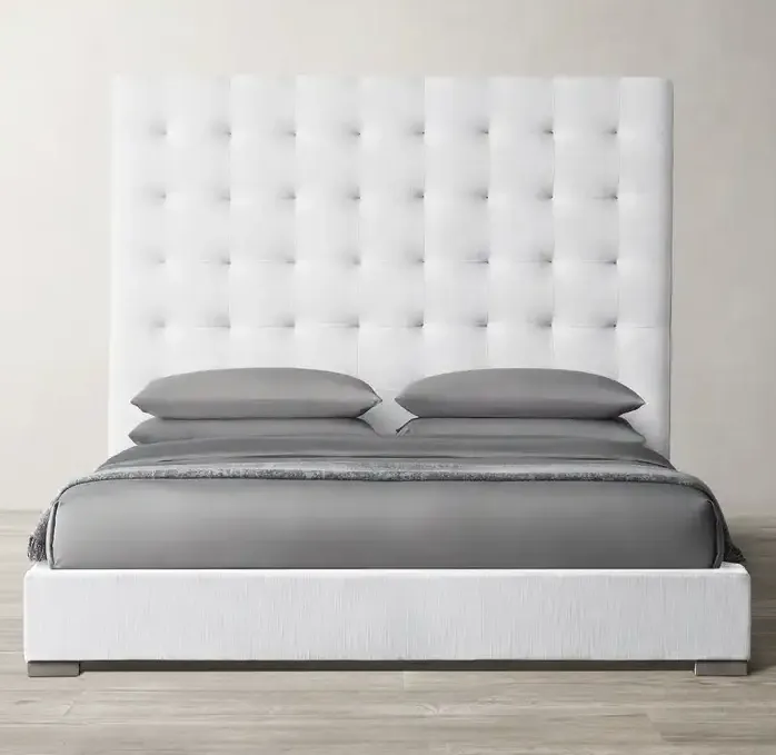 Lit Josselin en bois massif king size, vue 3 sur 4