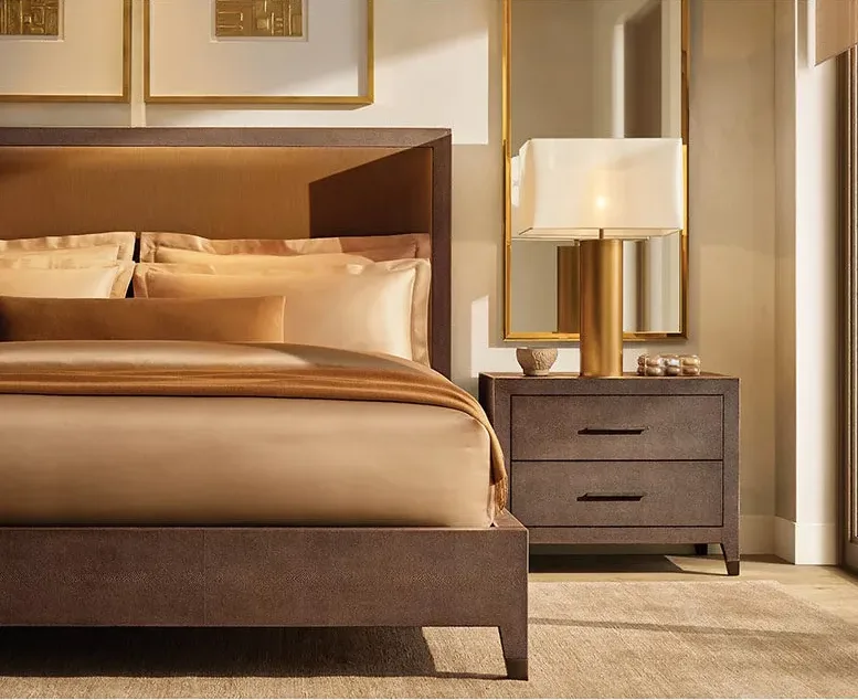Lit Lorgues en tissu et chêne king size, vue 4 sur 5