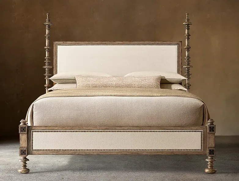 Lit Ménerbes en tissu, collection lits ELWOOD HOME