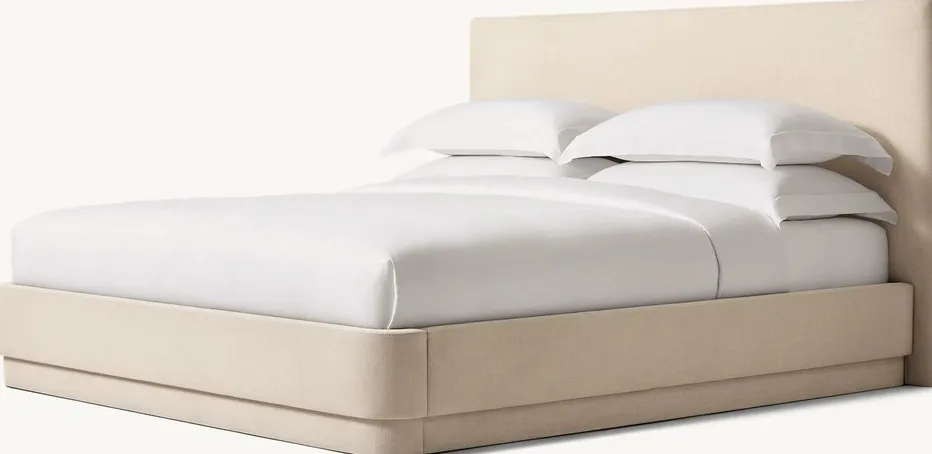 Lit Menthon en bois massif king size, vue 3 sur 6