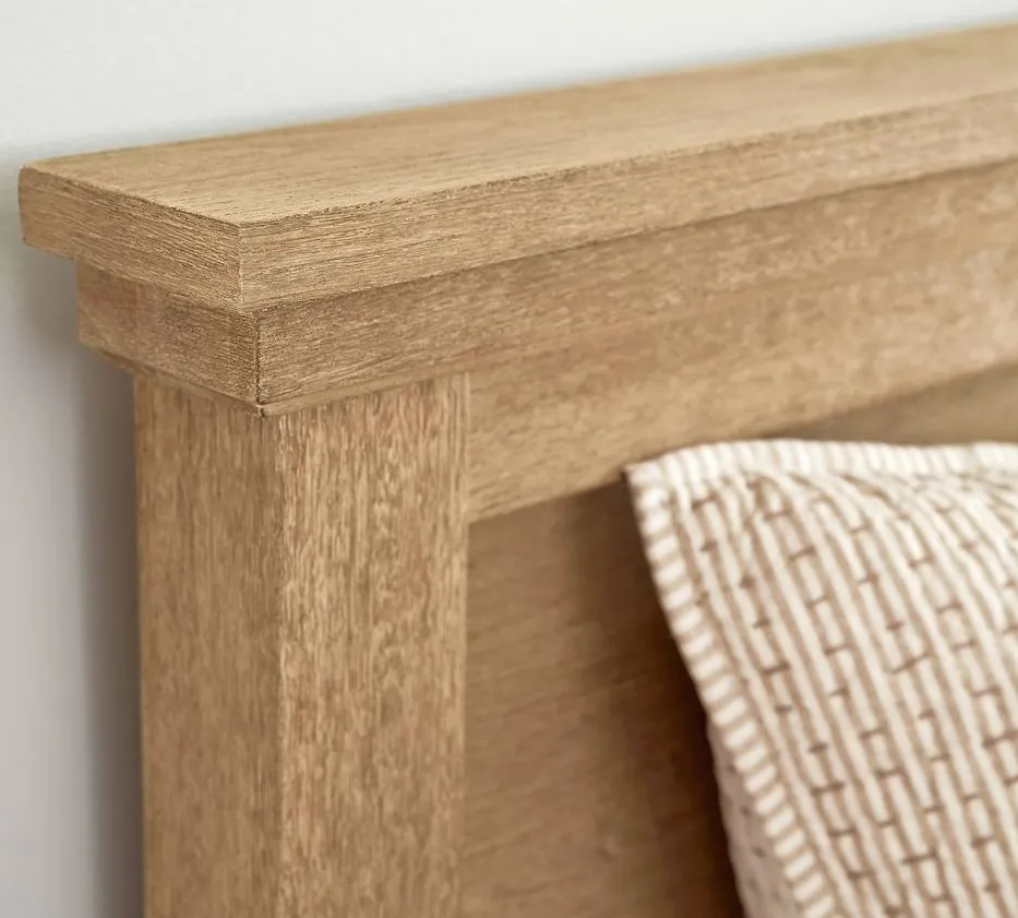 Lit Ruoms en bois massif, vue 3 sur 4