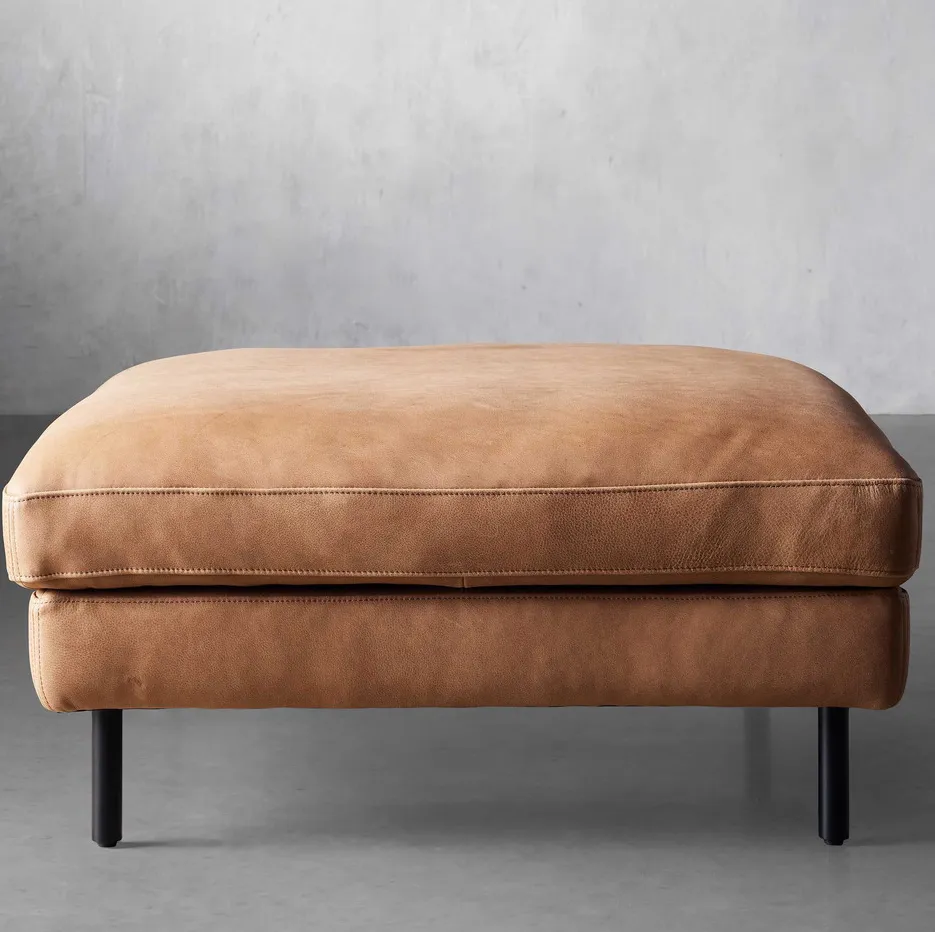 Pouf Gordes en cuir, collection poufs et repose-pieds ELWOOD HOME