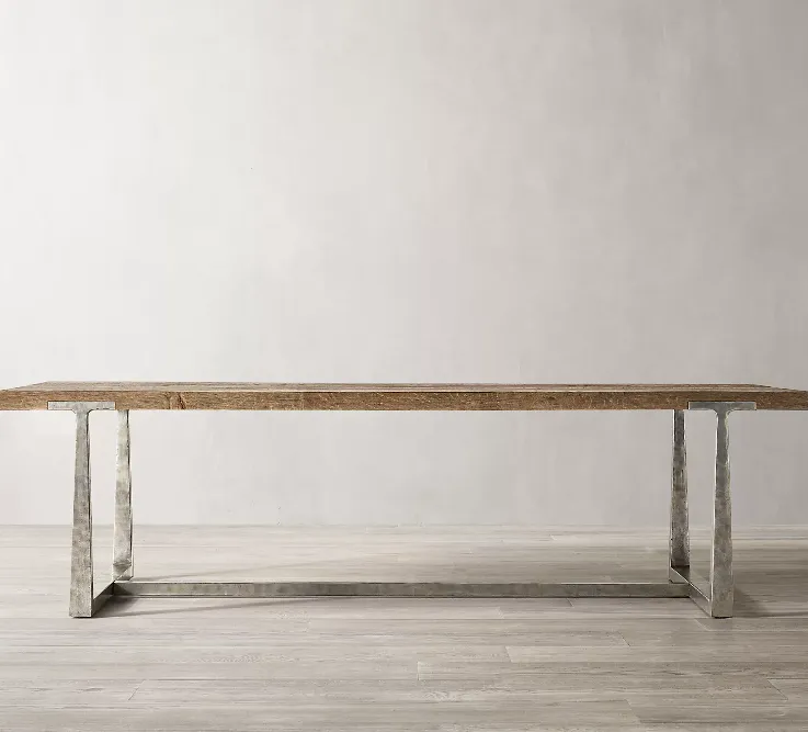 Table à manger Arreau en chêne, vue 2 sur 4