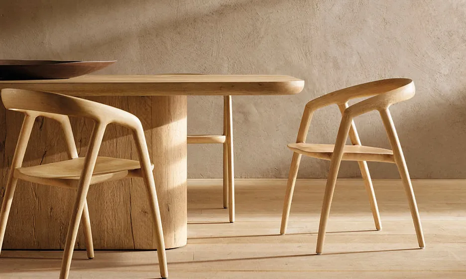 Table à manger Clairvaux en bois massif, vue 3 sur 6