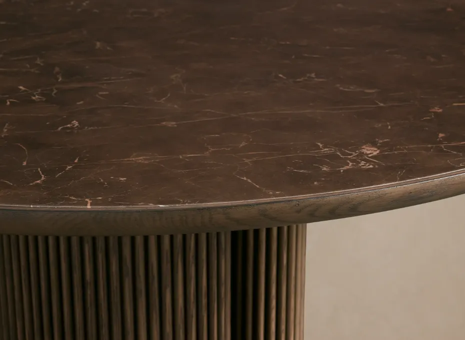 Table à manger ronde Biot en marbre, vue 3 sur 4