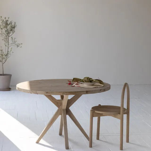 Table à manger Seillans en bois massif — tables à manger