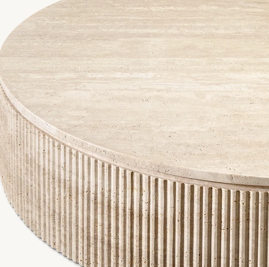 Table basse Balazuc en travertin, vue 3 sur 4