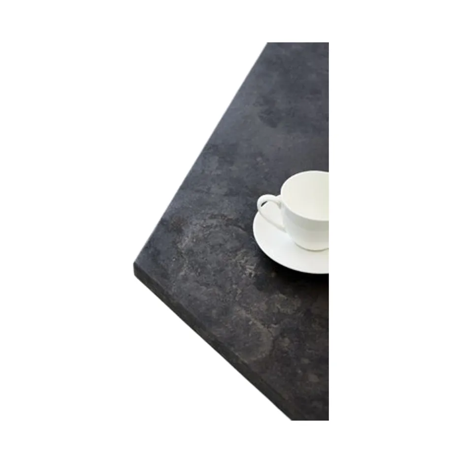Table basse Lacoste en marbre noir, vue 4 sur 4