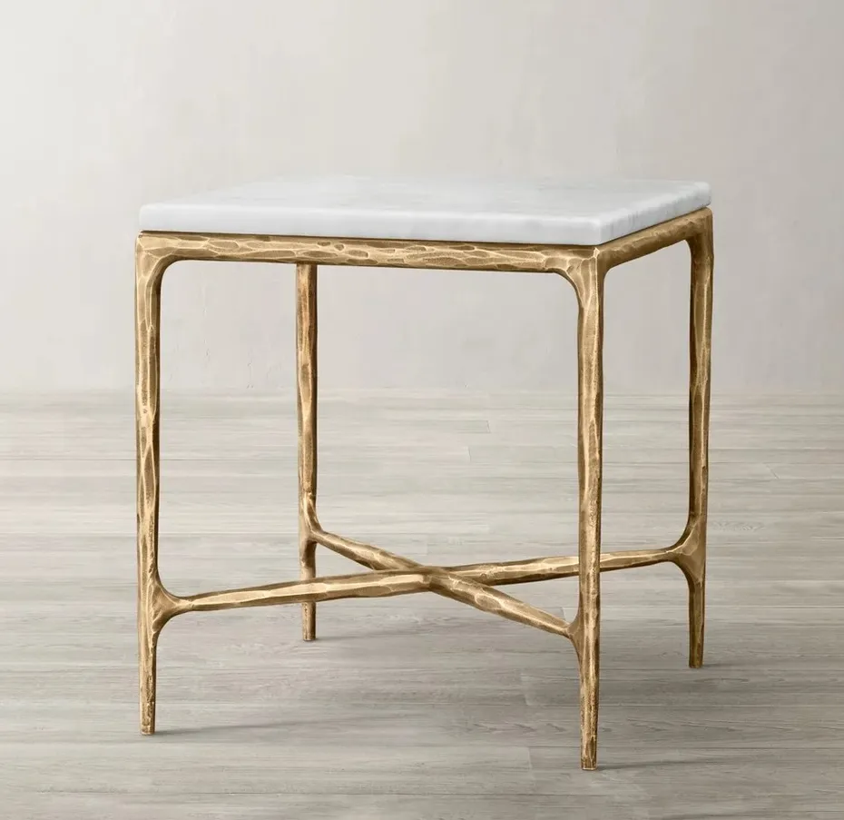 Table basse Lourmarin en marbre, vue 2 sur 4