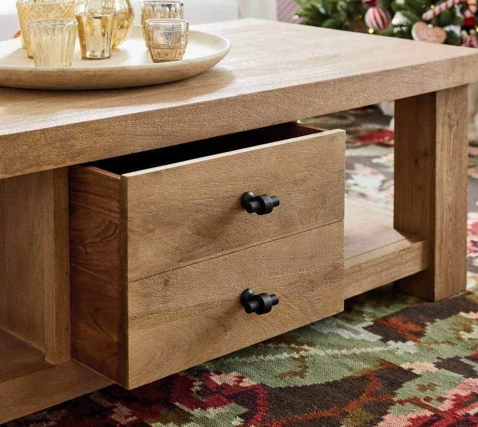 Table basse Manosque en bois massif noir, vue 3 sur 5
