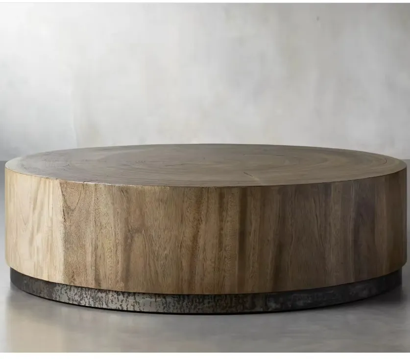 Table basse ronde Biscarrosse en bois massif, vue 2 sur 6