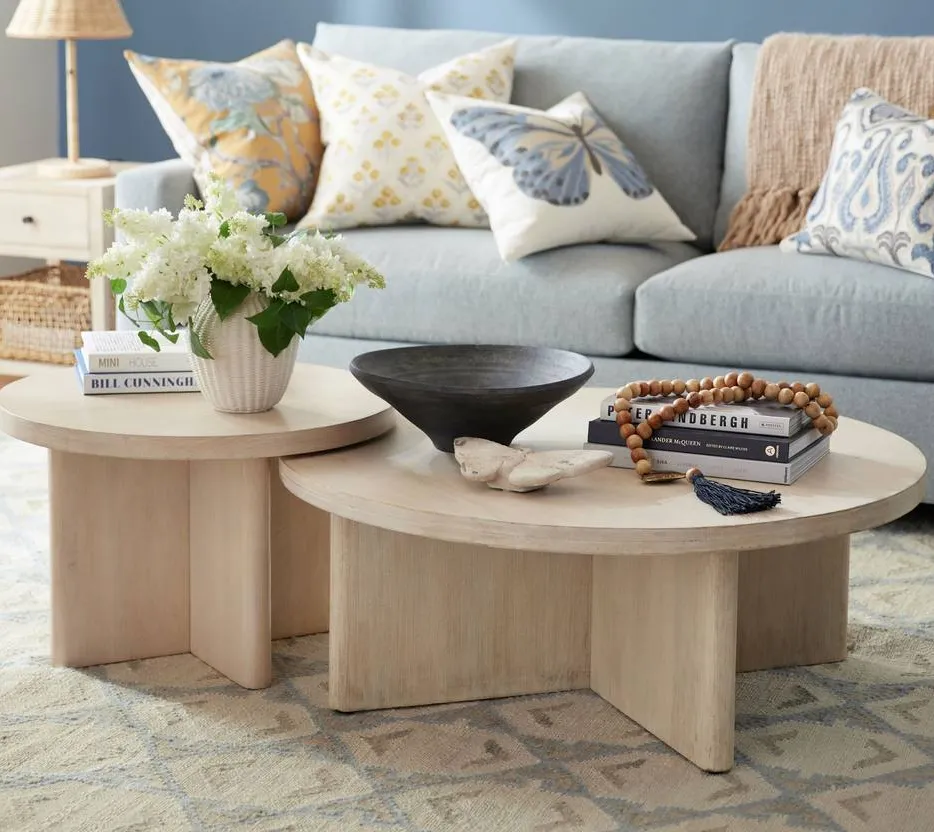 Table basse ronde Menton en bois massif, vue 2 sur 4