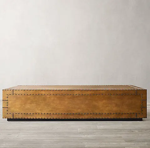 Table basse Tonnerre en laiton — tables basses et d'appoint